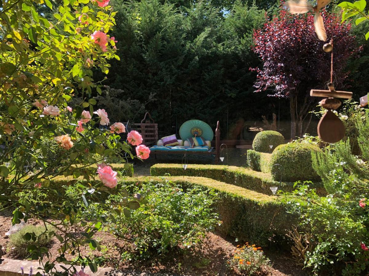 L'Atelier Et Apres Otel Anet Dış mekan fotoğraf