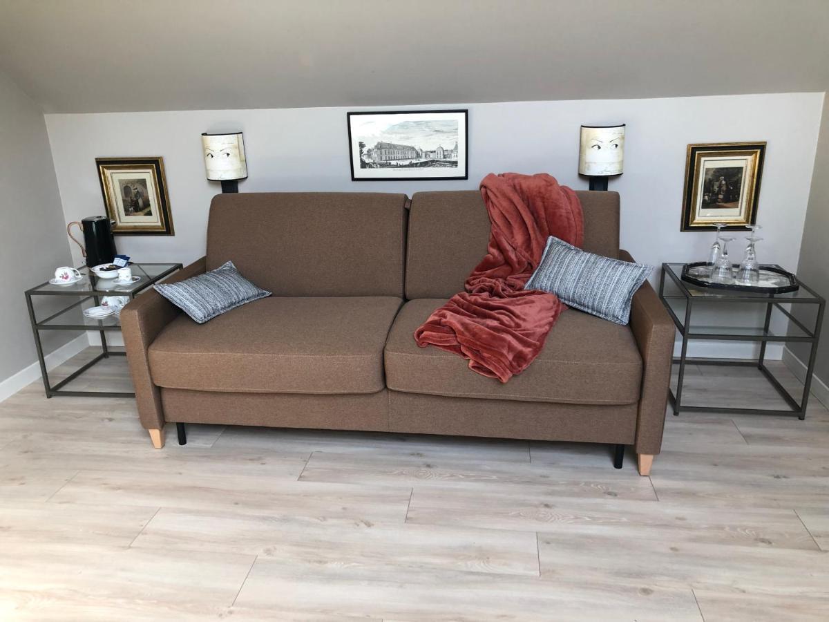 L'Atelier Et Apres Otel Anet Dış mekan fotoğraf
